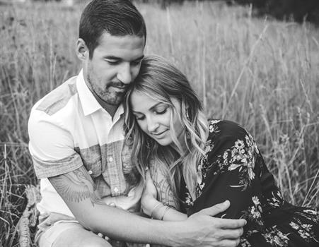 Des Moines, Iowa Couples Family Photography