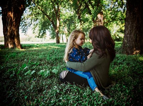 Des Moines, Iowa Family Photographer