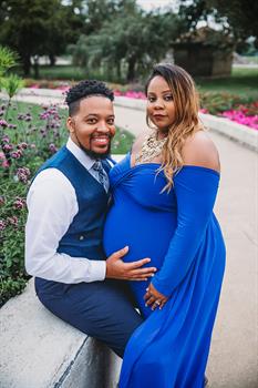 Iowa Maternity-Newborn Photographer