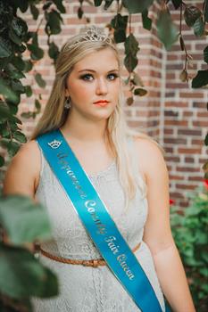 Iowa Seniors Photographer